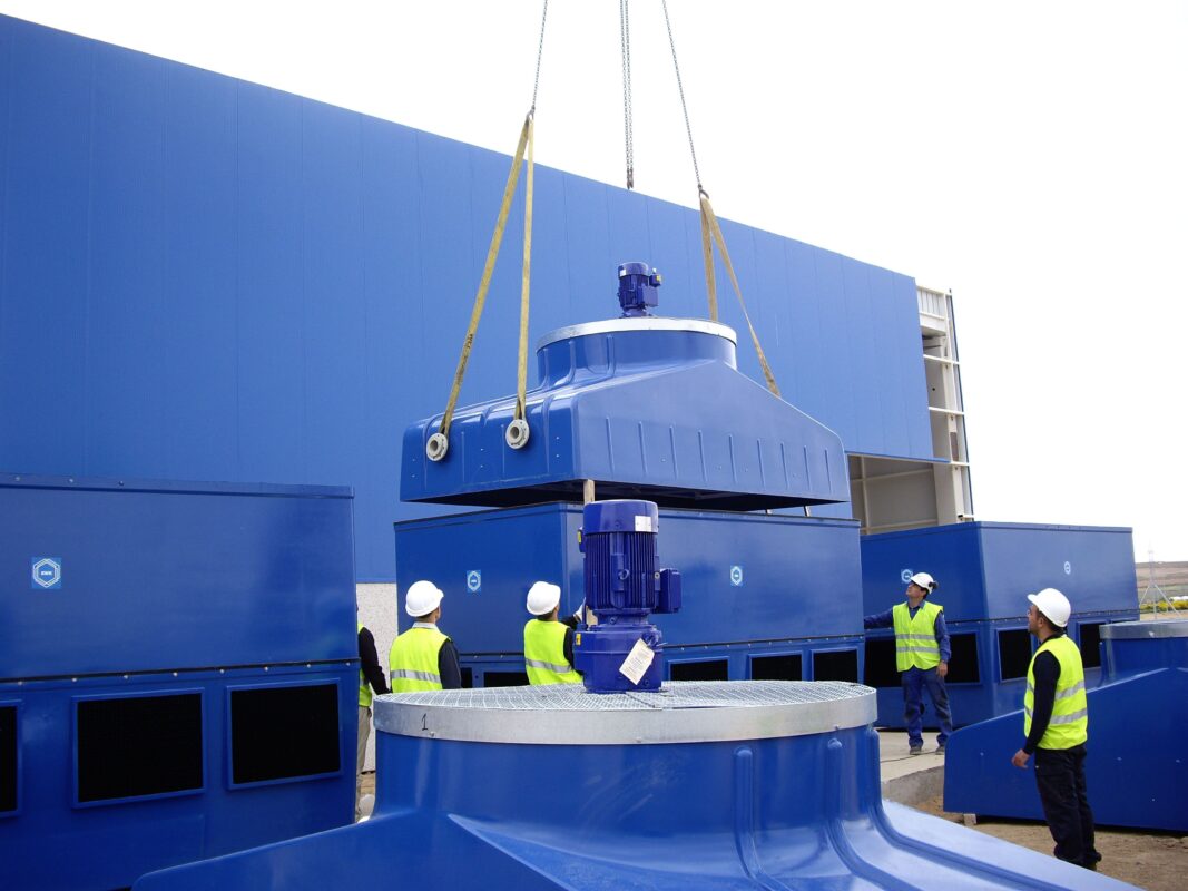 instalacion de torre de frio torres de refrigeracion, EWK, torres de frio, frio industrial, coolingtowers, ewk cooling towers